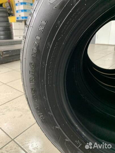 Nordman 7 215/65 R16 102T