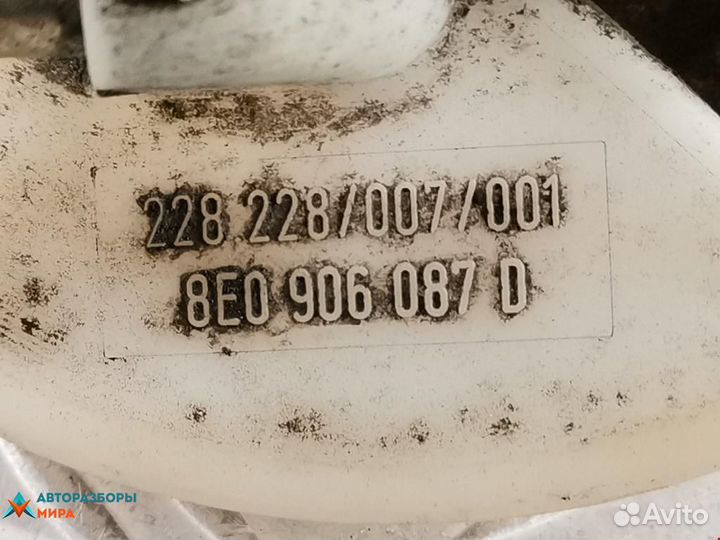 Насос топливный Volkswagen Passat B3 1997