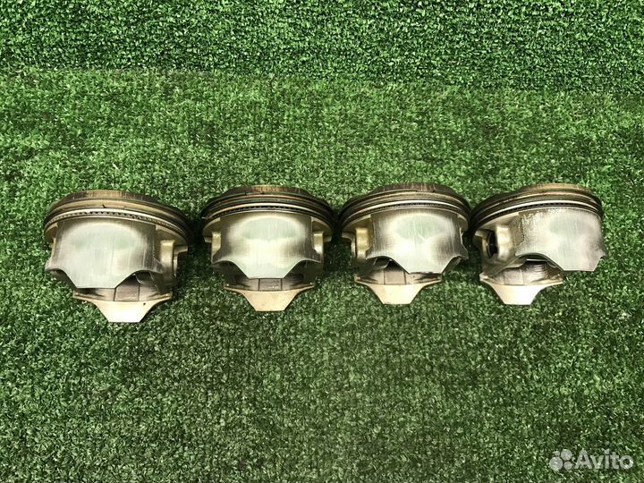 Поршень Honda CBR 900 919 98-99 SC33