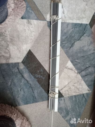 Жалюзи горизонтальные бу