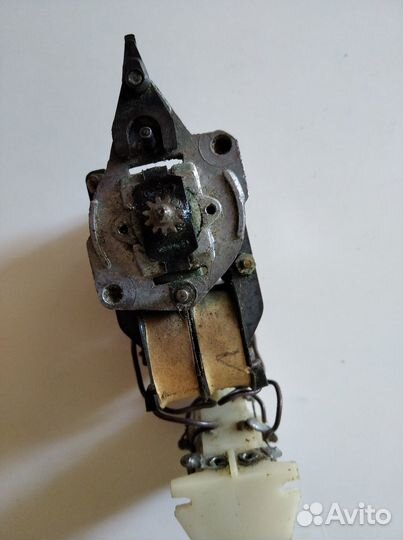 Электромотор для автомобильного пылесоса