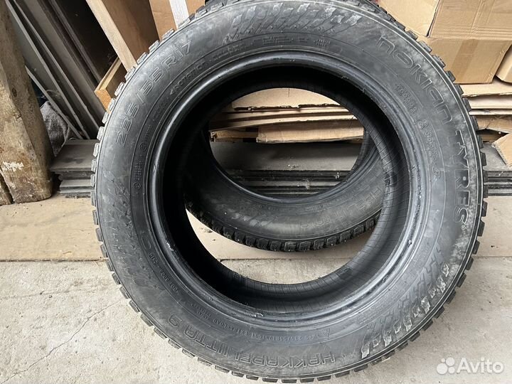 Nokian Tyres Hakkapeliitta 9 235/55 R17 103T