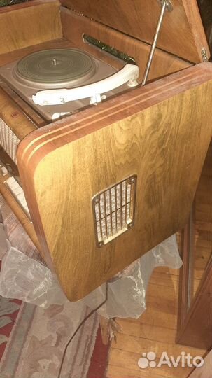 Радиола СССР ламповая волга