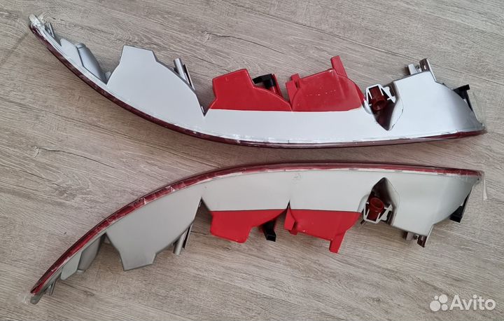 Фонарь заднего бампера Audi Q5 8R 2008-2016 новый