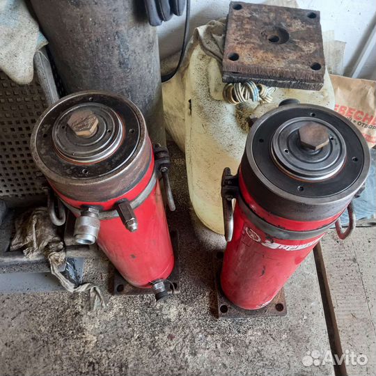 Домкрат гидравлический 100 тонн