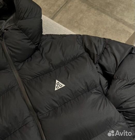 Пуховик nike acg