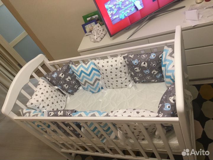 Бортики подушки на детскую кроватку