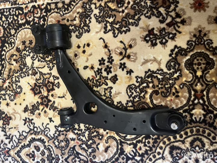 Рычаг подвески mazda 3 bk