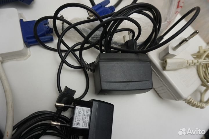 Блоки питания, зарядки для телефонов, переходник