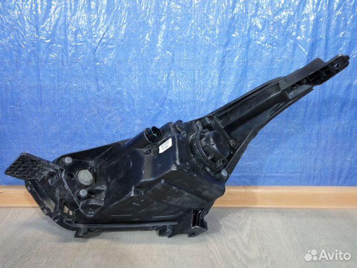 Фара правая Hyundai Creta