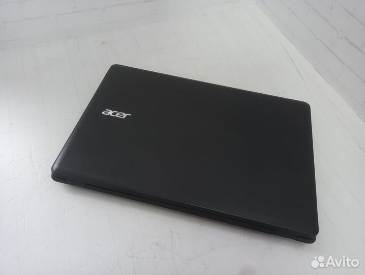 Видеокарта на 4GB/Большой игровой ноутбук