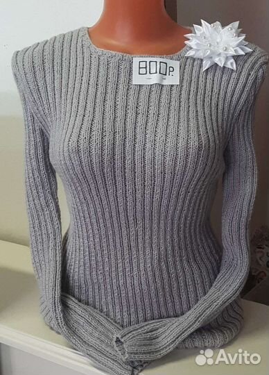 Вязаный плед, подушки и чехлы на подушки