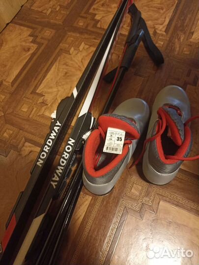 Лыжи беговые детские 150см с ботинками р-р 35