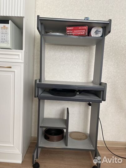 Компьютерный столик IKEA