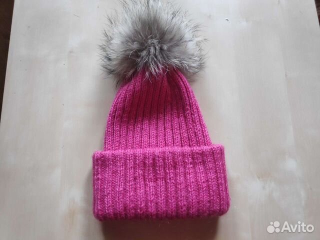 Новая шапка с натуральным помпоном