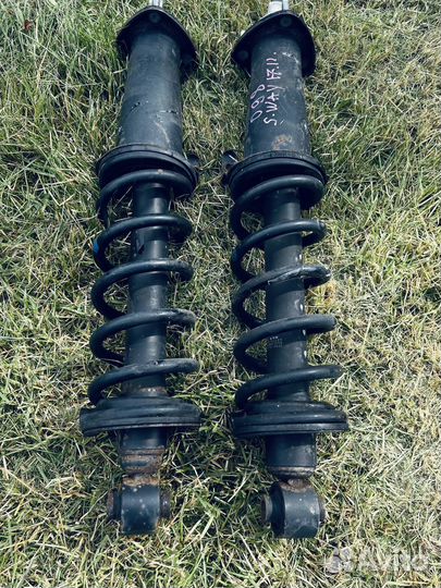 Стойки задние (пара) Toyota Mark X Lexus IS250