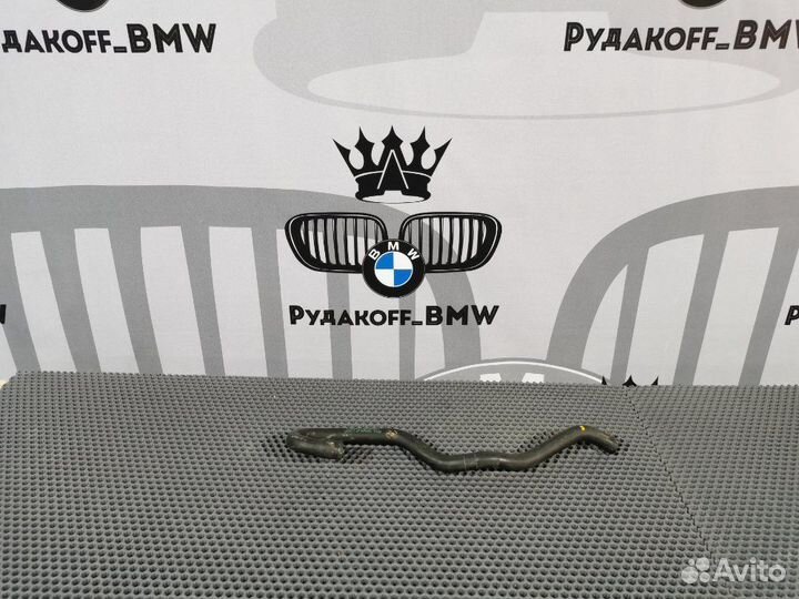 Патрубок системы охлаждения Bmw X5 E53 M54B30 2004