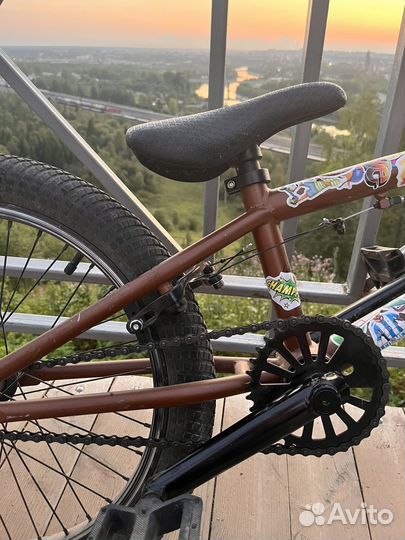 Трюковой велосипед bmx