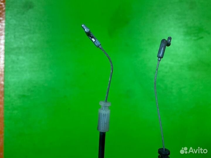 Замок двери задний правый Mazda 3 BK хэтчбек LF