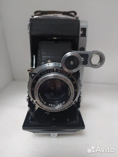 Фотоаппарат 