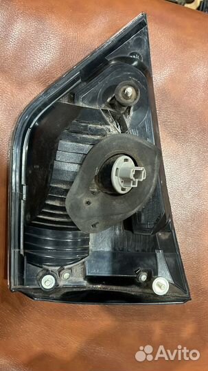 Стоп-сигнал зад.лево Mitsubishi Outlander XL