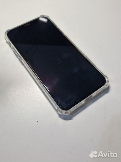 Телефон iPhone X