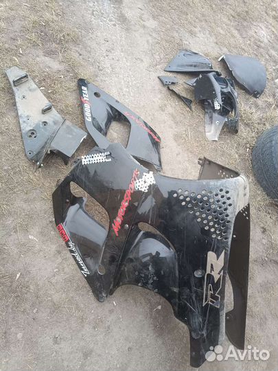 Запчасти на honda cbr900rr