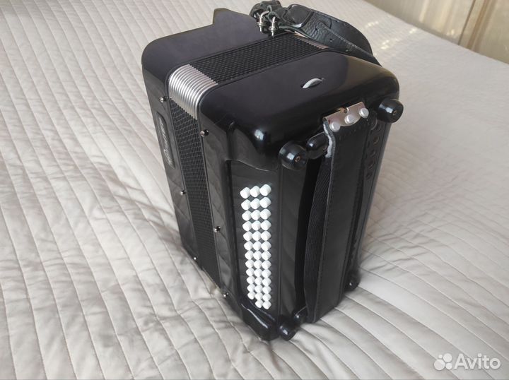 Баян юпитер 1д