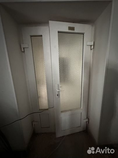 Дверь пластиковая