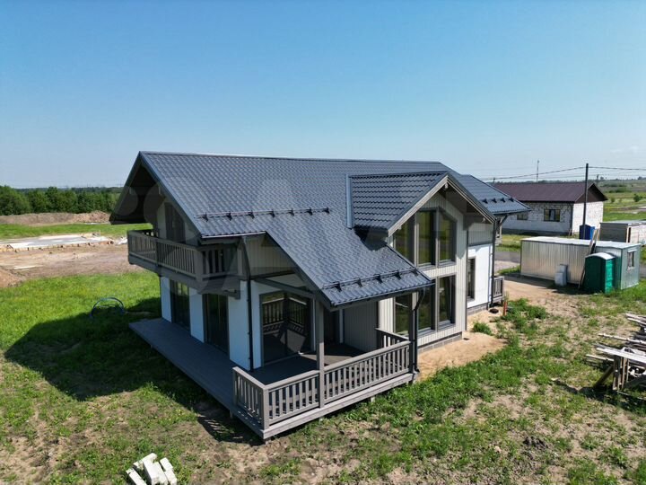 Дом 248 м² на участке 10 сот.