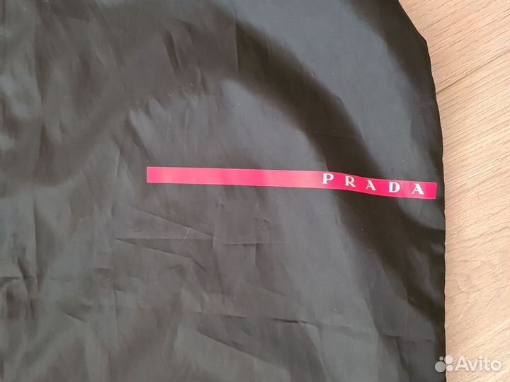 Кофр для одежды Prada