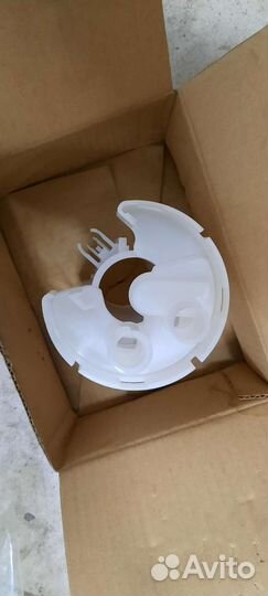 Топливный фильтр Mitsubishi Pajero/2002