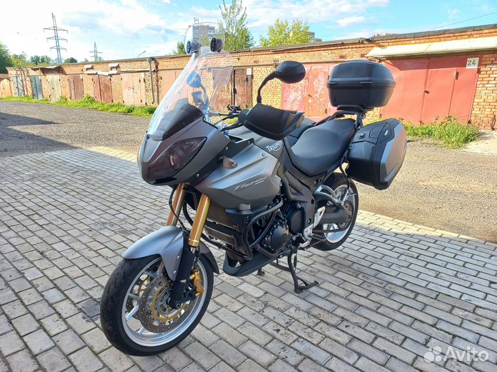 Triumph tiger 1050