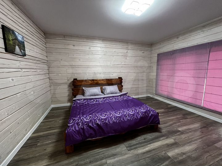 Коттедж 160 м² на участке 10 сот.