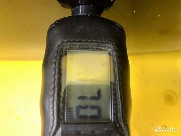 Коышка багажника toyota land cruiser 200