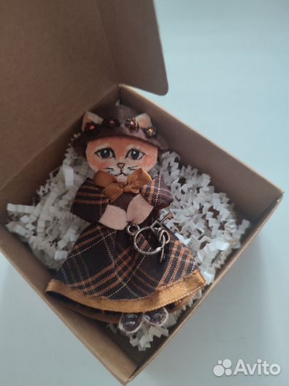 Брошь из фетра