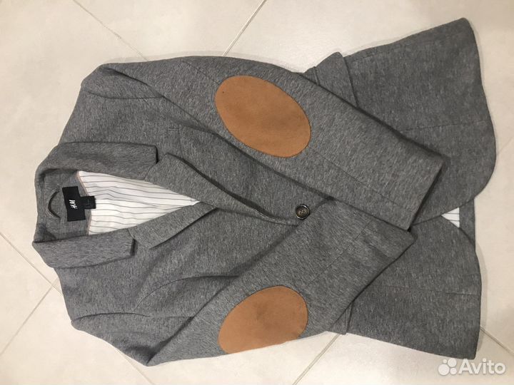 Пиджак с заплатками