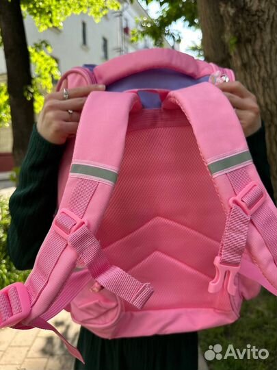 Школьный рюкзак для девочки