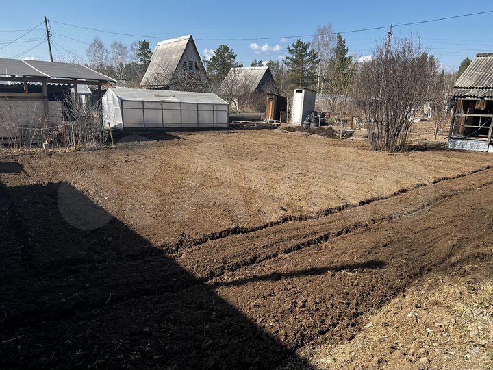 Дом 15 м² на участке 4 сот.