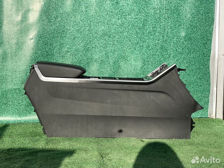 Подлокотник Chery Tiggo 4 pro