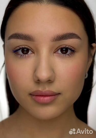 Модели на перманентный макияж губ/бровей