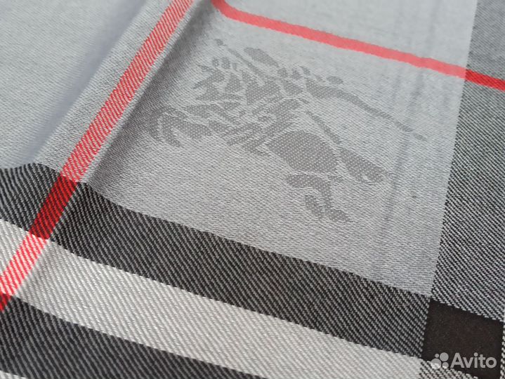Серый палантин Burberry Кашемир 6цв