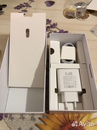 HUAWEI nova 10 SE, 8/128 ГБ