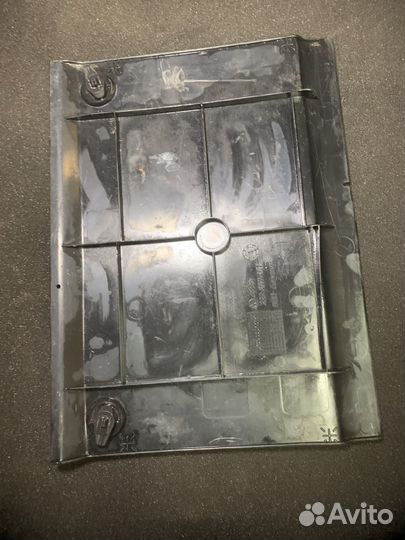 Passat b3 накладка вещевого ящика багажника