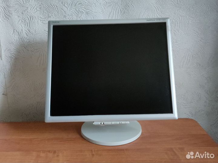 Монитор NEC multisync на запчасти или под ремонт