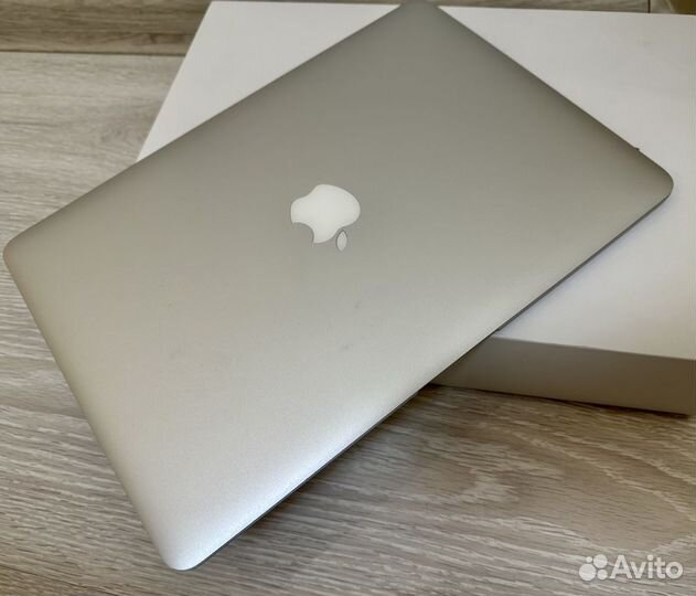 Macbook air 13-inch, 2013 4 GB