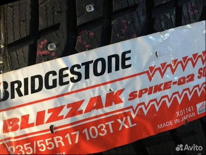 Bridgestone Blizzak Spike-02 SUV 235/55 R17 103T