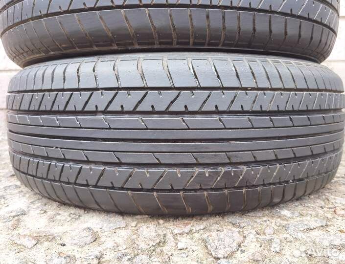 Yokohama A349 215/60 R17 96H