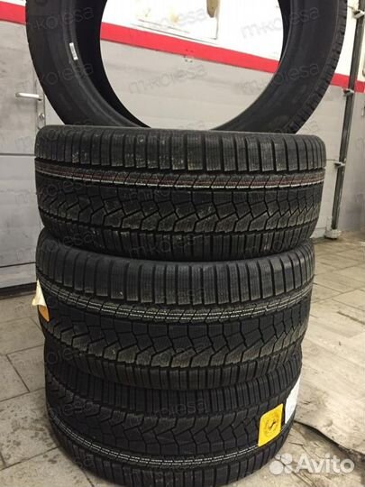 Continental ContiWinterContact TS 860S 275/40 R22