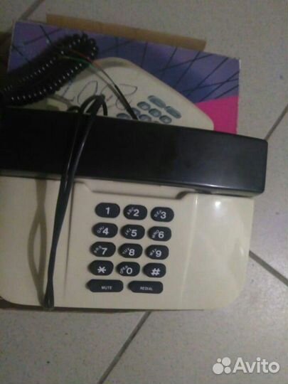 Телефон не из 90х